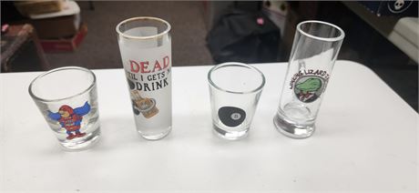4 Drinking Glasses