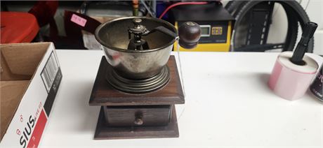 Vintage Coffee Grinder