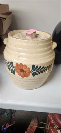 Small Bean Pot With Lid