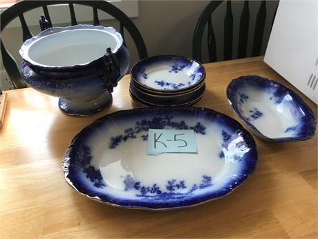 LaBelle China Set