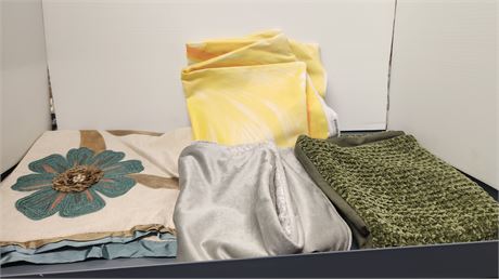 Lot Of Pillowcases