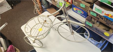 Metal Bicycle Planter