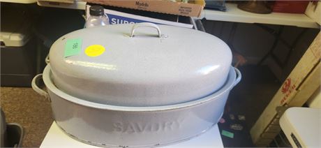 Roasting Pan With Lid