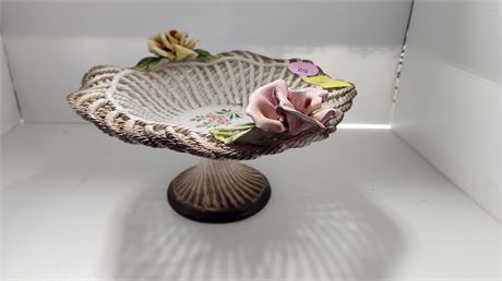 Vintage Capodimonte Weaved  And Flower Fruit Bowl