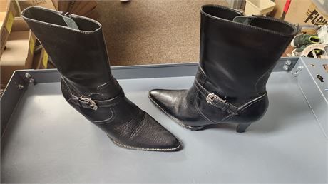 Black Boots. Size 7 1/2