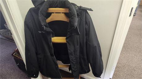 Men's Winter Coat. Size XXL. Has Some Small Holes In It