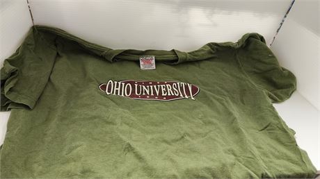 2 Tee Shirts. Size XLARGE