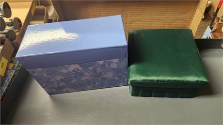 2 Storage Boxes