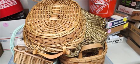 Lot Of Wicker Baskets