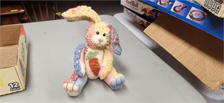Cute Bunny Statue