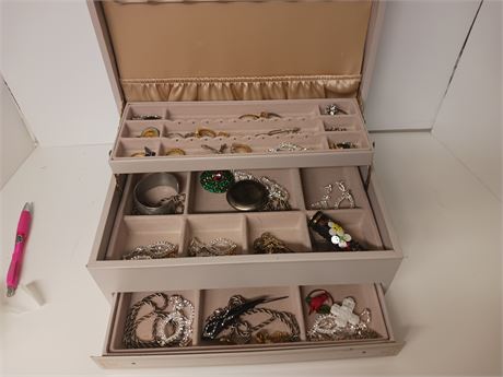 Mele Jewelry Box & Jewelry