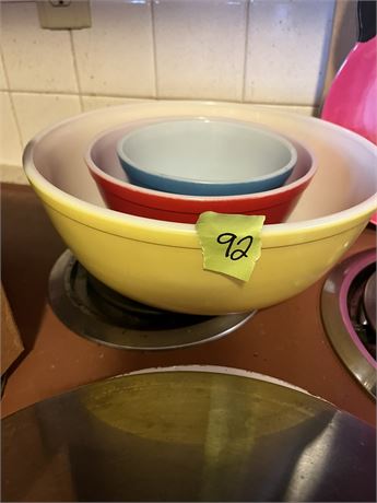Pyrex Bowls, Yellow, Red and Blue