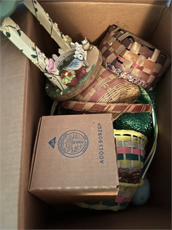 Easter Decor Box Lot