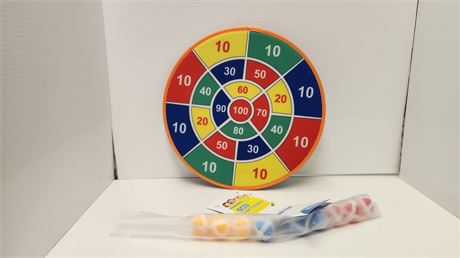 TaeMaJoy Kids Board Game With 9 Sticky Balls