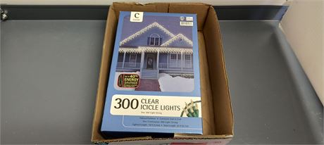 300 Clear Icicle Lights