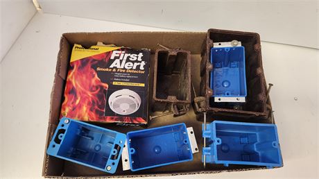 Smoke Detector & Hardware