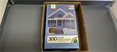 300 Clear Icicle Lights