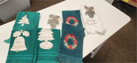Lot Of Hand Towels