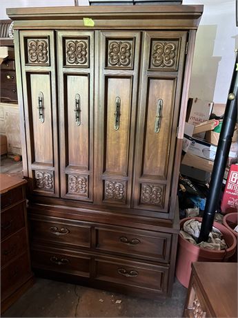 Armoire