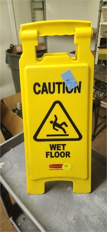 Rubbermaid Wet Floor Sign