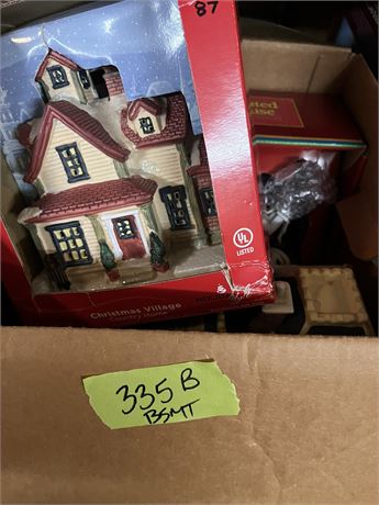 Christmas Villages, Lighted House, Dickens, Misc