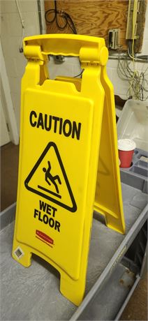 Rubbermaid Wet Floor Sign