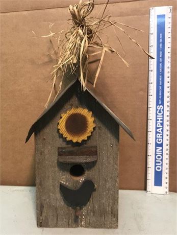 Birdhouse Deco