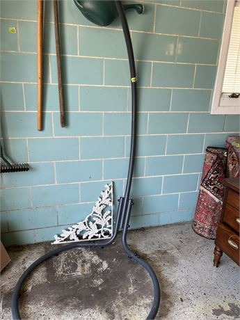 Swing Stand