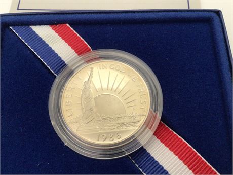 1986 Statue of Liberty 1/2 Dollar Coin 92% Copper & 80% nickel