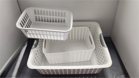 3 Storage Baskets