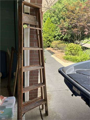 Ladder