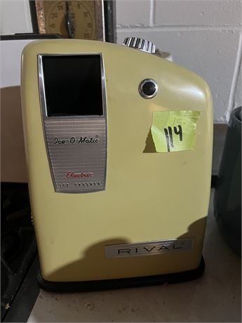 Vintage Ice-O-Matic Electric Ice Crusher, Rival