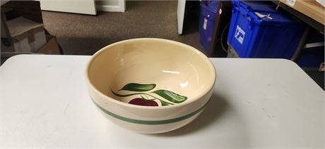 1950's Vintage Watt Pottery Apple Mixing Bowl