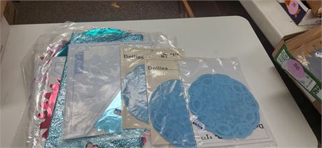 Lot Doilies
