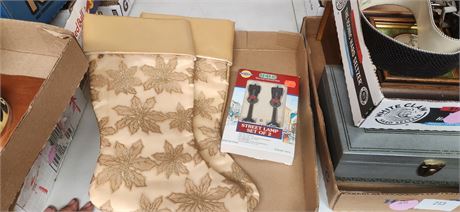 Christmas Decoration & Stockings