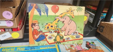 Lot of childrens puzzles