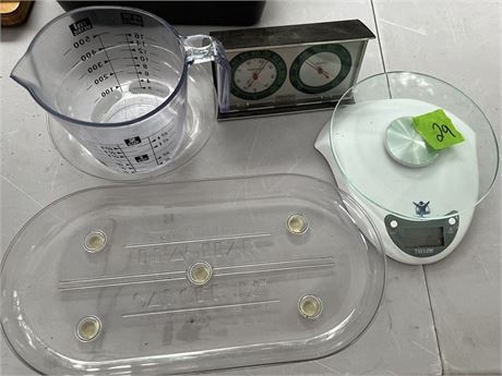 Kitchen Items, Scale