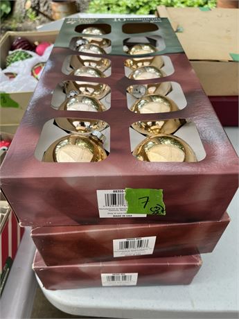 Gold Christmas Ornaments