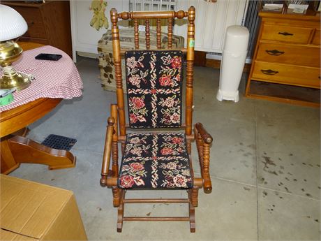 Vintage Rocker- Needs Repair