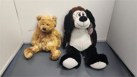2 Plush Toys