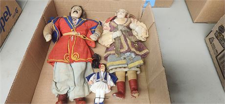 Lot of Dolls