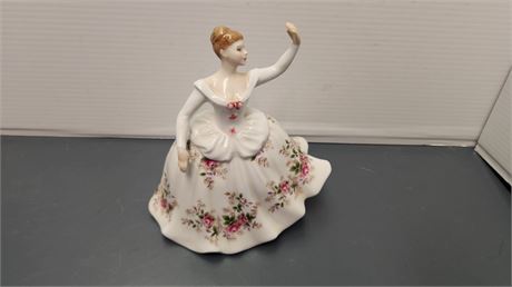 Royal DOULTON " Shirley " Statue