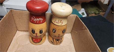 Mid Century Wooden Salty & Peppy Shakers