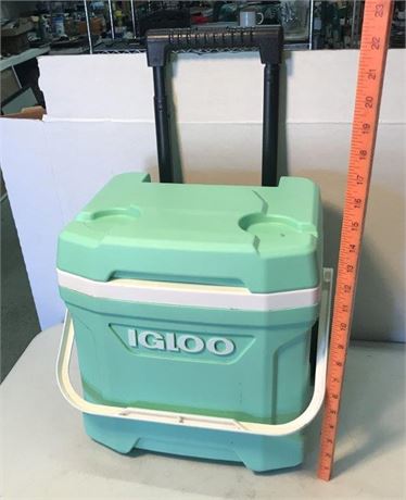 16 QT Igloo Roller Cooler