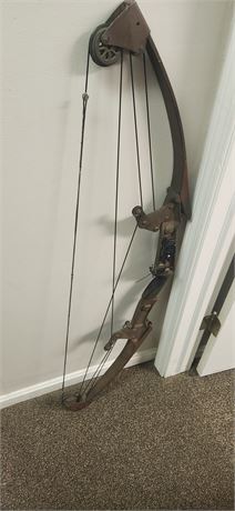 Compound Bow