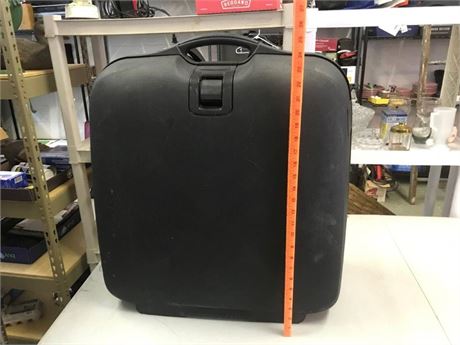 Roller Luggage with Combo Lock