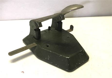 Acco 10, Hole Punch