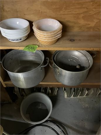 Pans, Anchor Hocking Fire King Peach Bowls, Corning Bowls