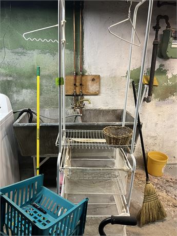 Laundry Organizer, Plastic Baskets