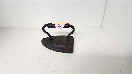 Small Iron. Heavy Cast Iron